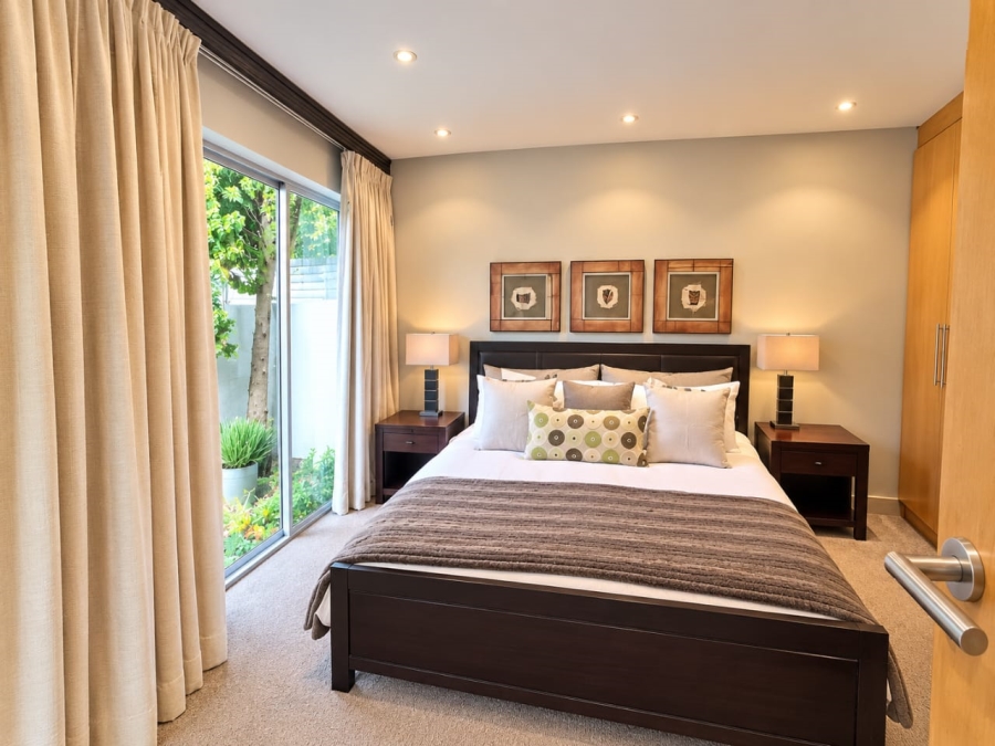 4 Bedroom Property for Sale in Heuwelsig Free State